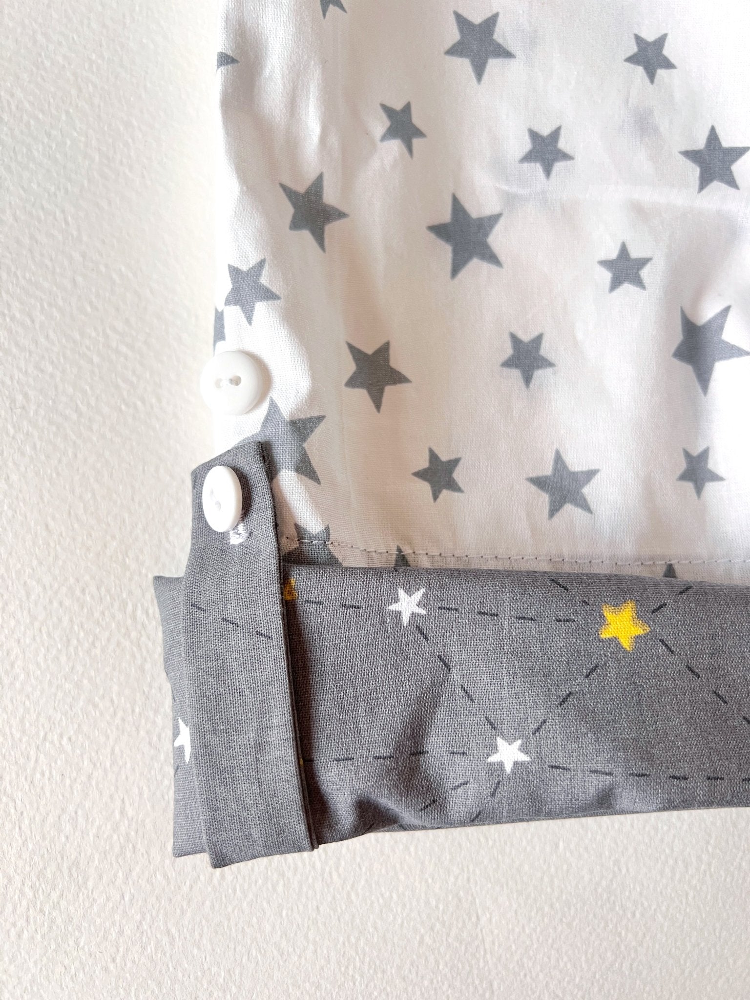 Pijama Crecedor estrellas grises y grafito - fambypj