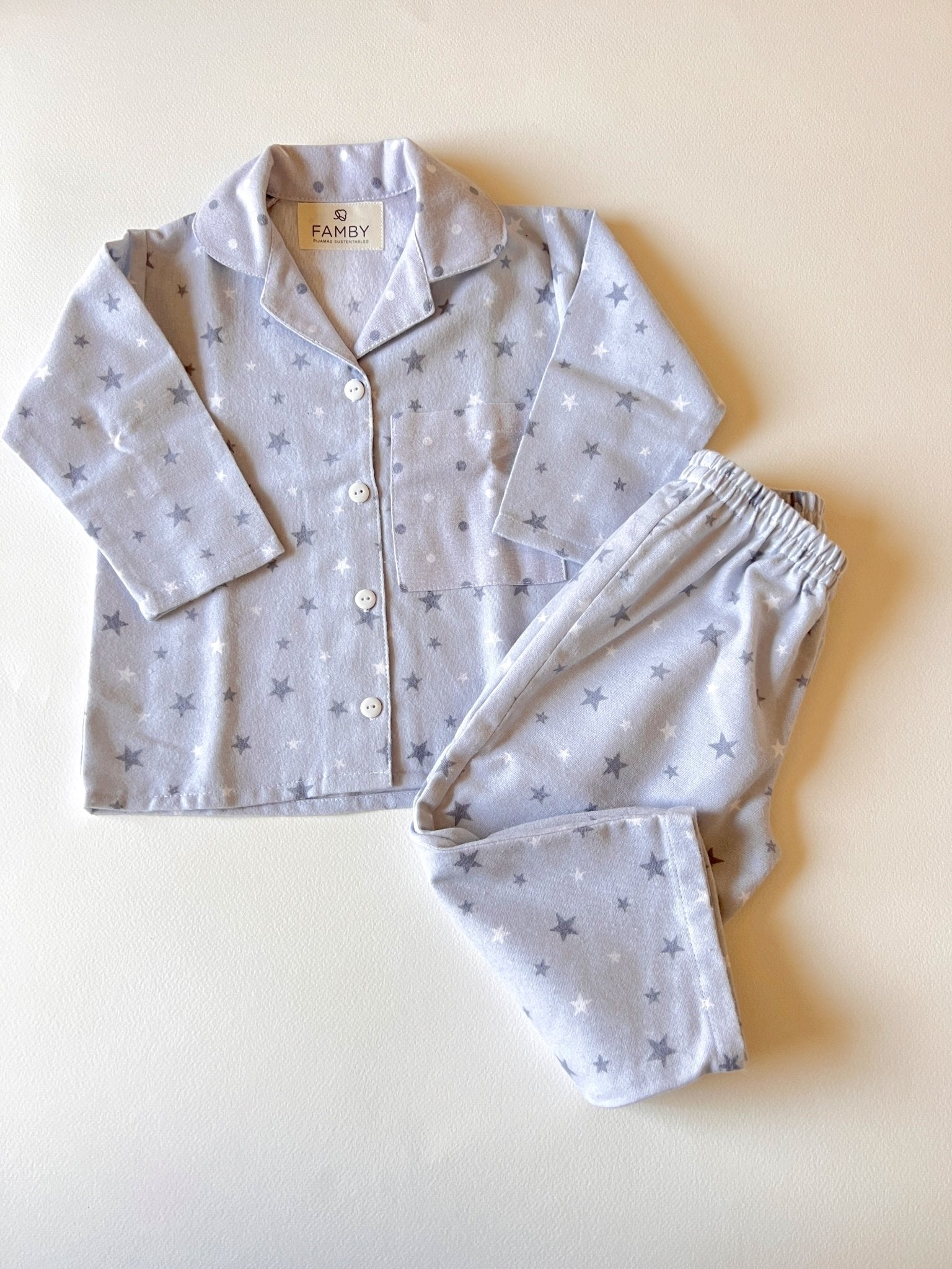 Pijama infantil moletón estrellas grises y puntos - fambypj